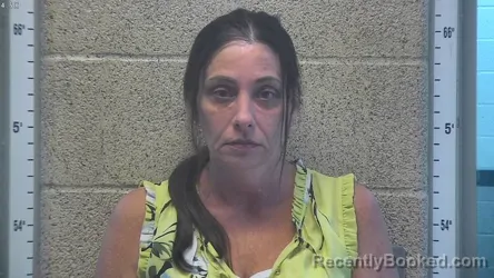 Mugshot of KARLETTA LYNN JOYNER booked in Henderson County, Kentucky on August 4, 2026