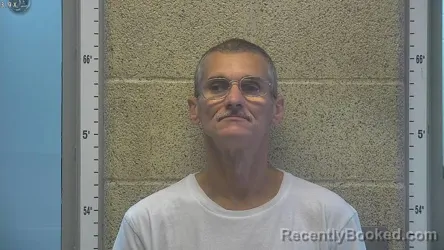 Mugshot of Damon Ray Bentley booked in Henderson County, Kentucky on September 28, 2026