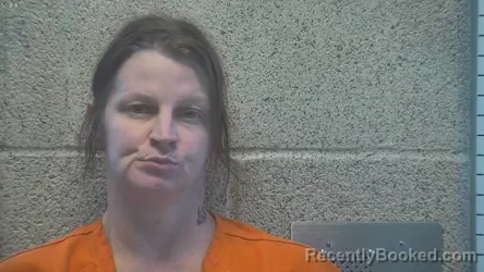Mugshot of Amy Lynn Brantley booked in Henderson County, Kentucky on October 6, 2026