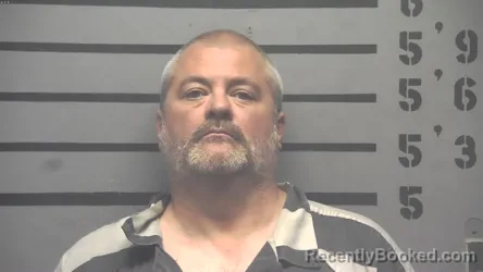 Mugshot of BRYCE ANTHONY DIXON booked in Hopkins County, Kentucky on May 14, 2026