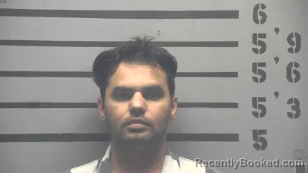 Mugshot of DEEPAK DEEPAK booked in Hopkins County, Kentucky on April 27, 2026