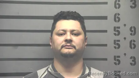 Mugshot of ERIK SANTIAGO . DIAZ DIAZ