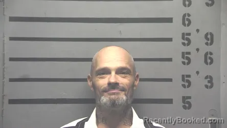 Mugshot of JAMES ROBERT DUNN booked in Hopkins County, Kentucky on April 28, 2026