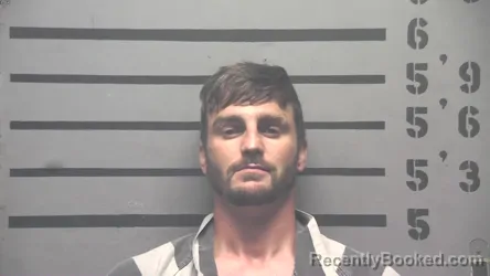 Mugshot of ROBERT BRIAN JR EVANS booked in Hopkins County, Kentucky on June 25, 2026