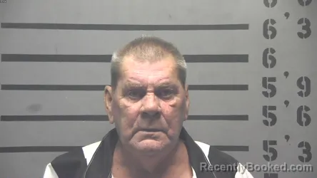 Mugshot of PERRY ALAN GREEN booked in Hopkins County, Kentucky on July 16, 2026