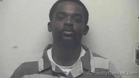 Mugshot of Jaylen Diquan Hoosier booked in Hopkins County, Kentucky on September 15, 2026