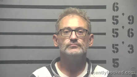 Mugshot of JEREMY WAYNE HAMMACK booked in Hopkins County, Kentucky on April 26, 2026