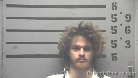 Mugshot of MATTHEW DALE HULL booked in Hopkins County, Kentucky on May 6, 2026