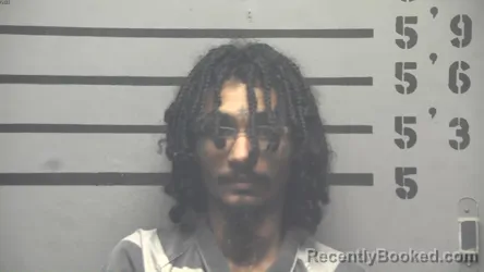 Mugshot of YOSTHIN SHAWN HICKS