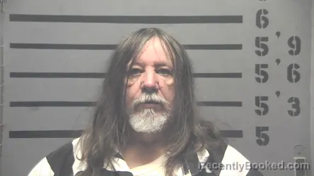 Mugshot of DARRELL RAY KEELING booked in Hopkins County, Kentucky on April 21, 2026