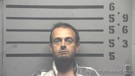 Mugshot of ELTON LEE KASSEL booked in Hopkins County, Kentucky on May 4, 2026