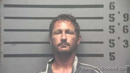 Mugshot of MICHAEL JOHN LUBBE booked in Hopkins County, Kentucky on June 21, 2026