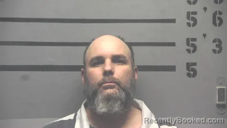 Mugshot of YARIEL LAZARO LOPEZ-DIAZ