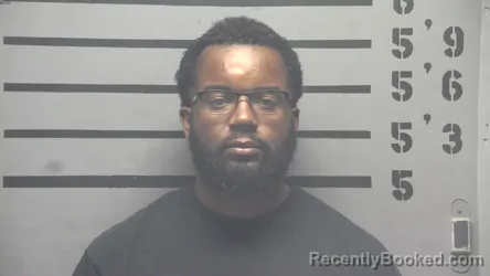 Mugshot of CREANTAE MICHAEL MOORE booked in Hopkins County, Kentucky on April 14, 2026