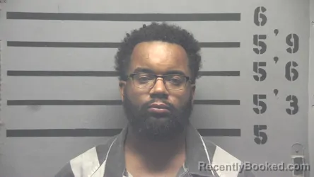 Mugshot of Creantae Michael Moore booked in Hopkins County, Kentucky on August 27, 2026