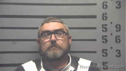 Mugshot of ROBERT CHARLES MOLLOY booked in Hopkins County, Kentucky on July 6, 2026