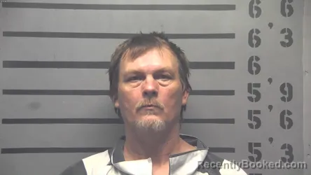 Mugshot of WILLIAM RICHARD JR MOORE booked in Hopkins County, Kentucky on April 14, 2026