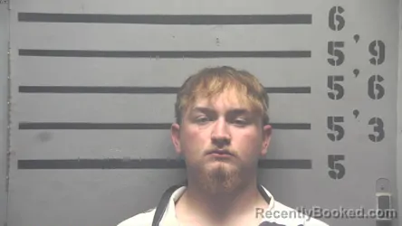 Mugshot of HUNTER GAGE NOEL booked in Hopkins County, Kentucky on May 16, 2026