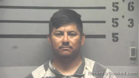 Mugshot of JUAN PENA-VASQUEZ booked in Hopkins County, Kentucky on April 22, 2026