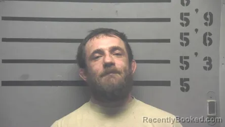 Mugshot of THOMAS LEE PARKER booked in Hopkins County, Kentucky on April 14, 2026