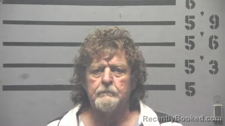Mugshot of CLINARD DALE ROSE booked in Hopkins County, Kentucky on June 3, 2026