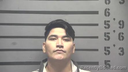 Mugshot of RAMIRO ROBLEDO-MACIAS