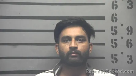 Mugshot of MANINDER SINGH booked in Hopkins County, Kentucky on April 27, 2026