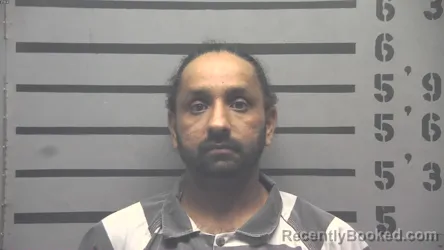 Mugshot of SANPREET SINGH booked in Hopkins County, Kentucky on June 17, 2026