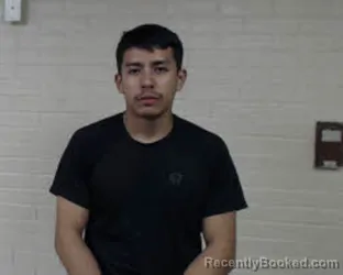 Mugshot of ELWIN SAUDIEL HERNANDEZ CAVILLO booked in Martin County, North Carolina on April 23, 2026