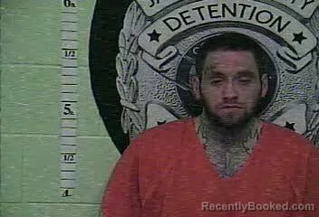 Mugshot of DUSTIN DWAYNE FARRA booked in Jackson County, Kentucky on April 3, 2026