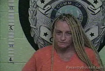 Mugshot of LANNA KYLEIGH COMBS