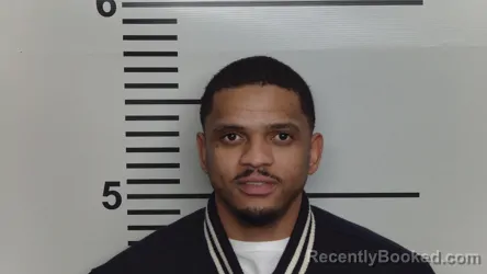 Mugshot of RODDERICK A LANON