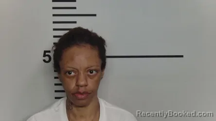 Mugshot of LASHONDA L WHALEY