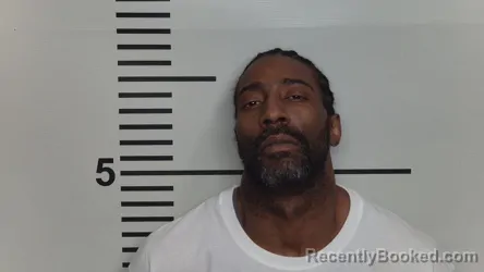 Mugshot of GREG D LOVELACE