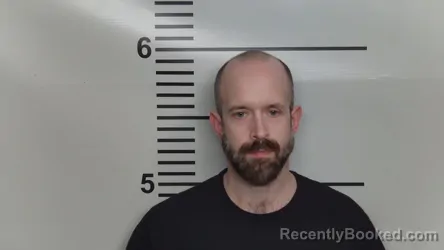 Mugshot of CHRISTOPHER M CALDER