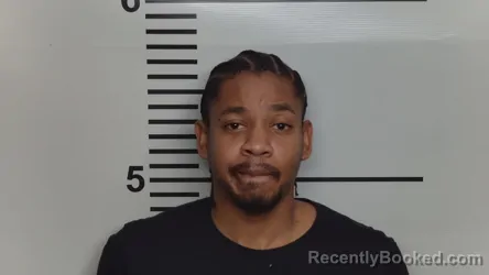 Mugshot of JAQUAN M RANSOM