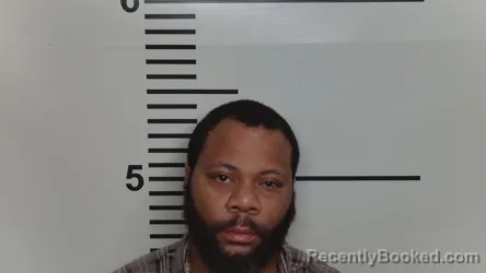 Mugshot of DETRICK M SMITH