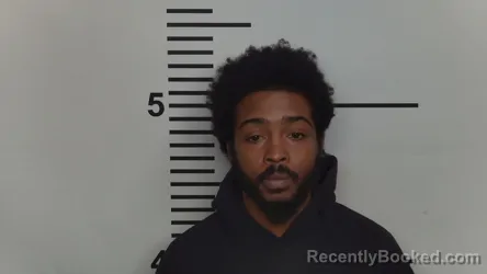 Mugshot of DAYARICK BOOKER