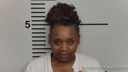 Mugshot of MICHELLE Y MURPHY