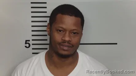 Mugshot of DASHAWN LAMAR COLLINS