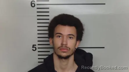 Mugshot of KEIVON JOSEPH SIMON