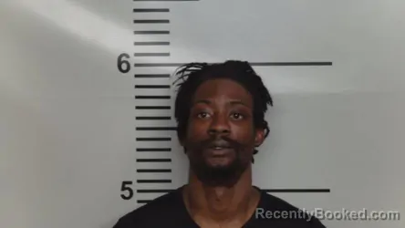 Mugshot of JAYLON MCDUFFUS