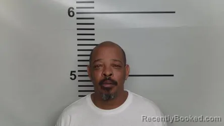 Mugshot of THOMAS RONDELL WATTS