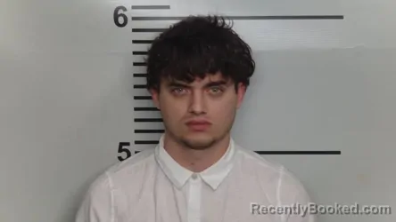 Mugshot of LENNIER J PEREZ RODRIGUEZ