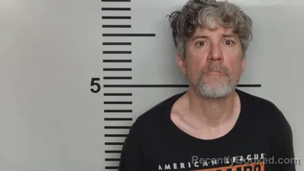 Mugshot of JAMES ROBERTSON