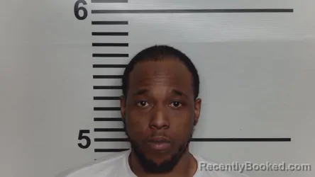Mugshot of DEVONTAE MASDEN