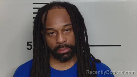 Mugshot of DEWON L THOMPSON booked in Jefferson County, Kentucky on March 6, 2026