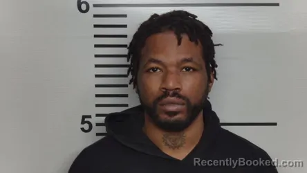 Mugshot of DUWAN MUDD booked in Jefferson County, Kentucky on March 16, 2026