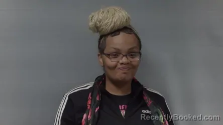 Mugshot of SHAMIKA J WILLIAMSON booked in Jefferson County, Kentucky on March 16, 2026