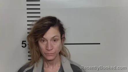 Mugshot of AMBER L THOMPSON booked in Jefferson County, Kentucky on March 17, 2026